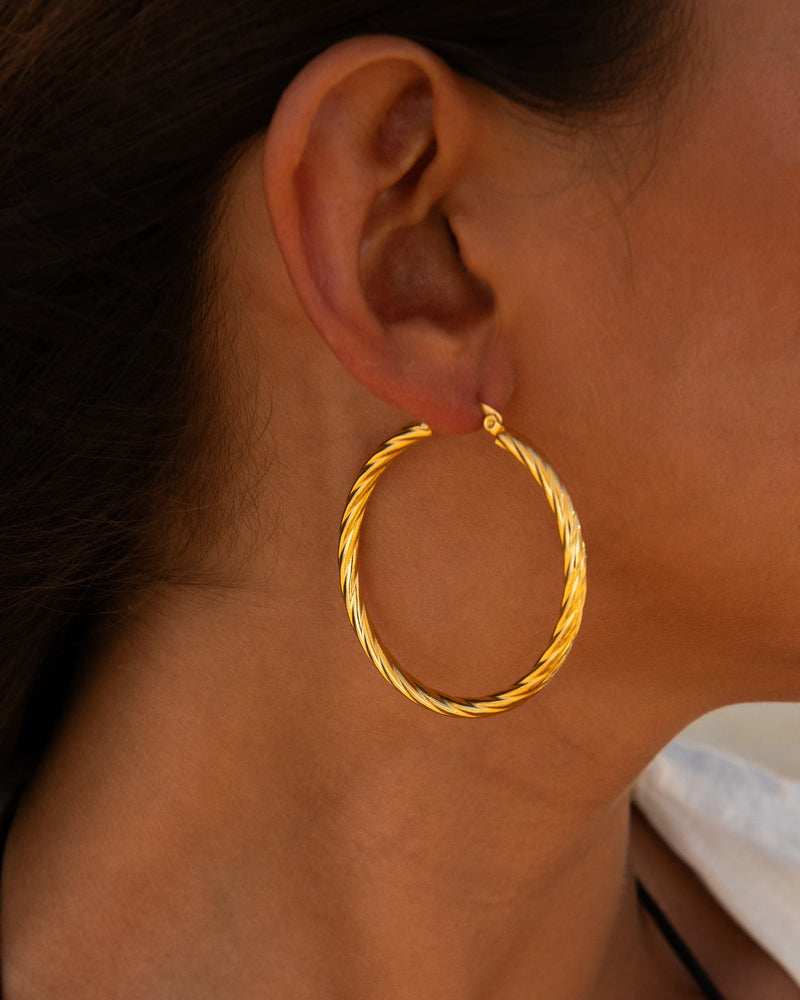 Inaya Earrings segunda imagen